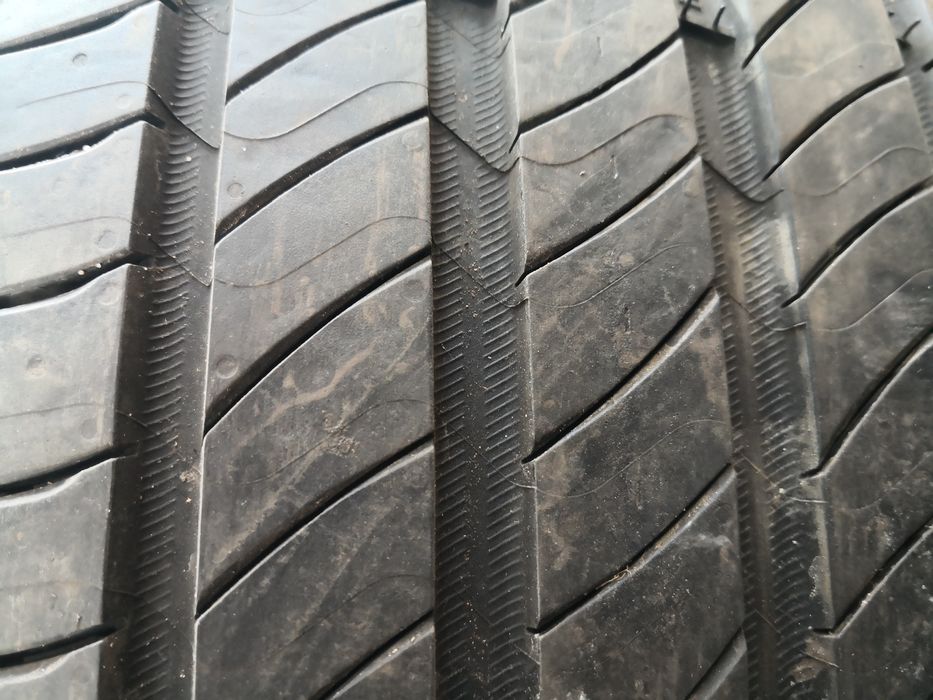 205 55 19 цола гуми като нови дот 25 Michelin