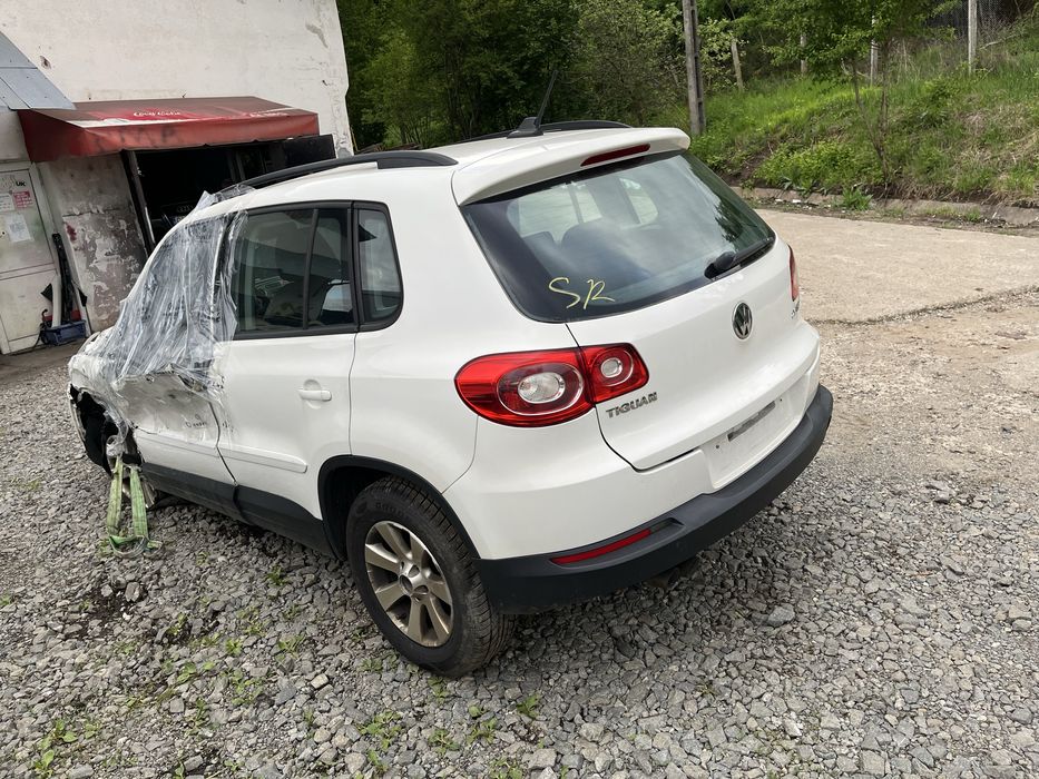 Bara spate vw tiguan an 2006-2011