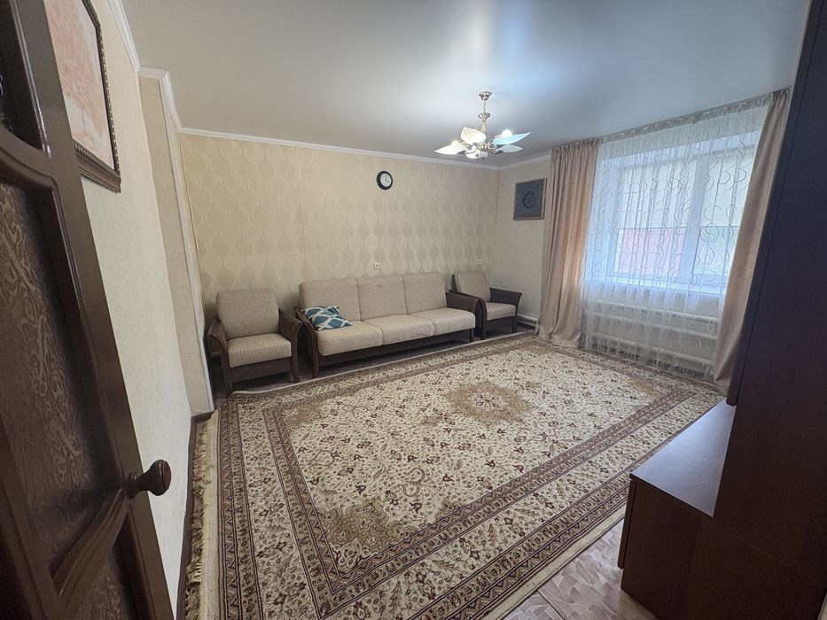 Диван с креслами