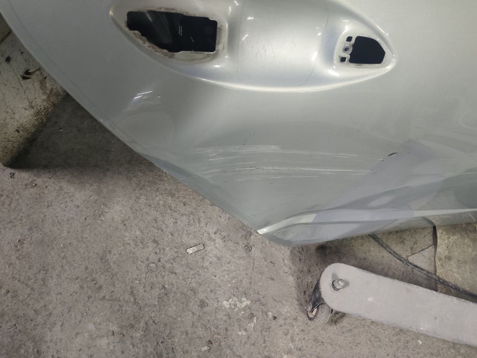 Продам дверь Хюндай соната 22 год