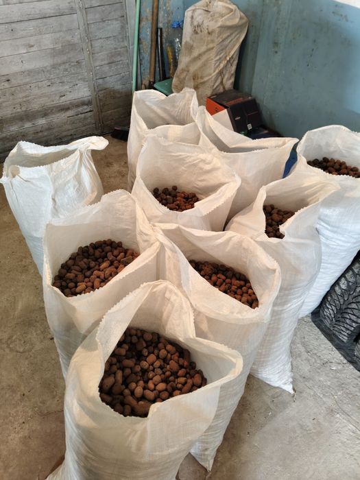 Продам керамзит .