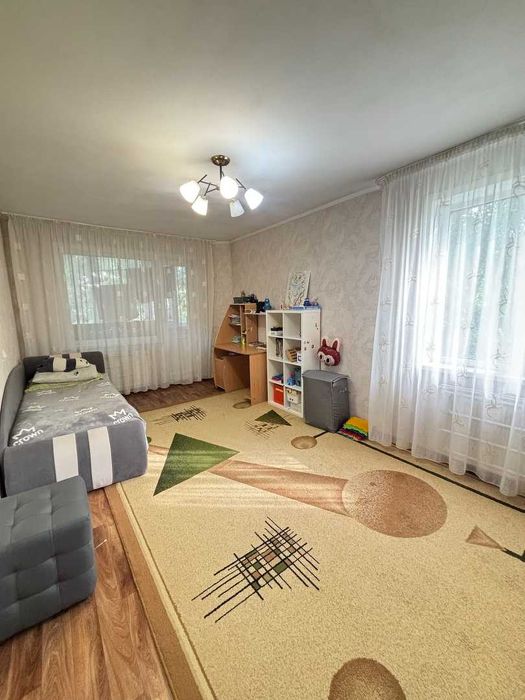 Продам 3к квартиру в 20 мкрн
