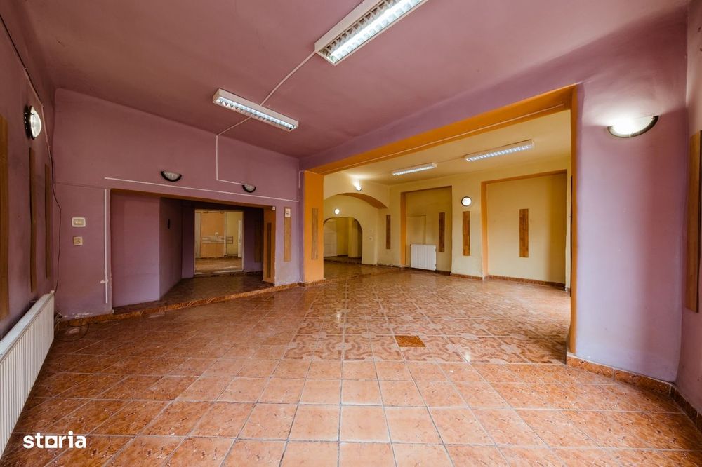 Vand cladire ultracentrala / spatii comerciale