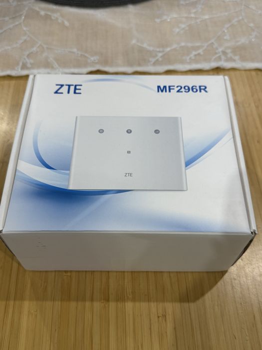 Рутер  ZTE MF296R