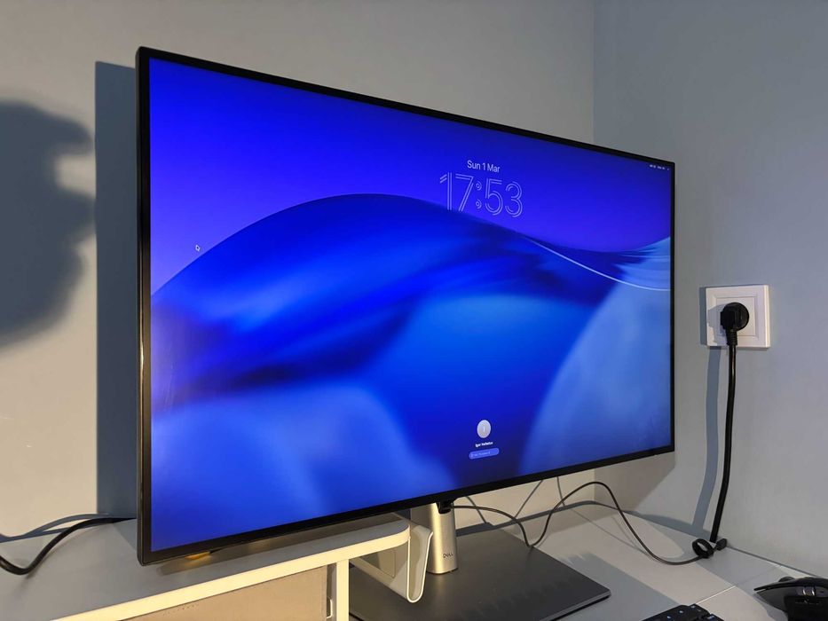 Монитор Dell U3225QE 32" 4K IPS USB-C/Thunderbolt Hub U3225QE