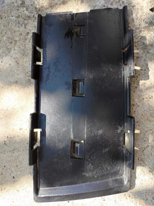 Части от предна броня за Ауди A4 B7 и суббуфер