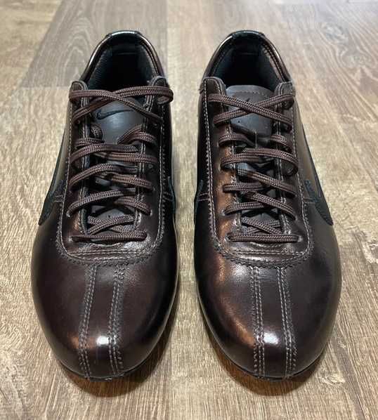 Pantofi sport Nike  Shox marimea 38 (nepurtati)