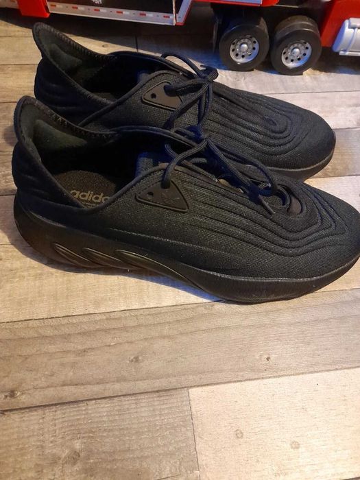 Маратонки  Adidas  UK12 EU47