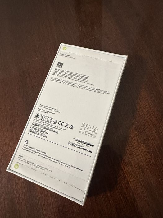 17 pro max deep blue