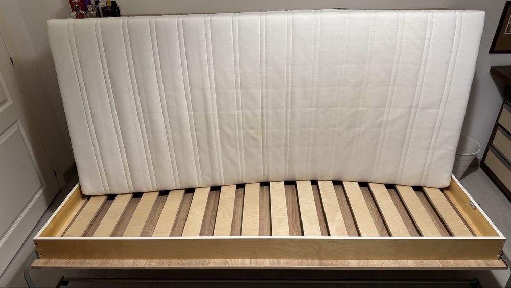 Pat Rabatabil cu prindere in perete