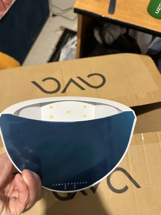 Лампа для маникюра