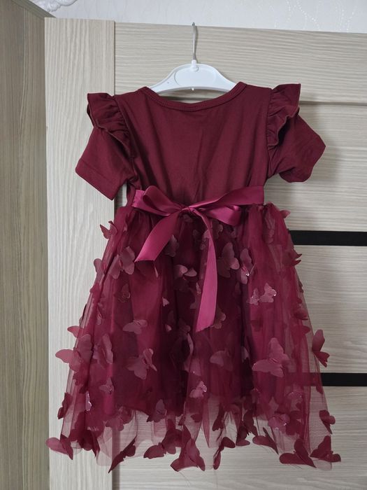 Бордовое платье для девочки