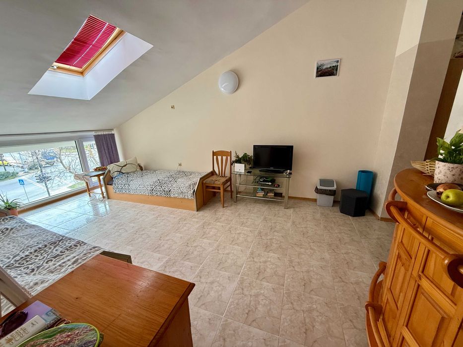 Продава се Двустаен апартамент в к.к. Слънчев бряг - 63 кв.м за 655 €/кв.м - Снимка #1