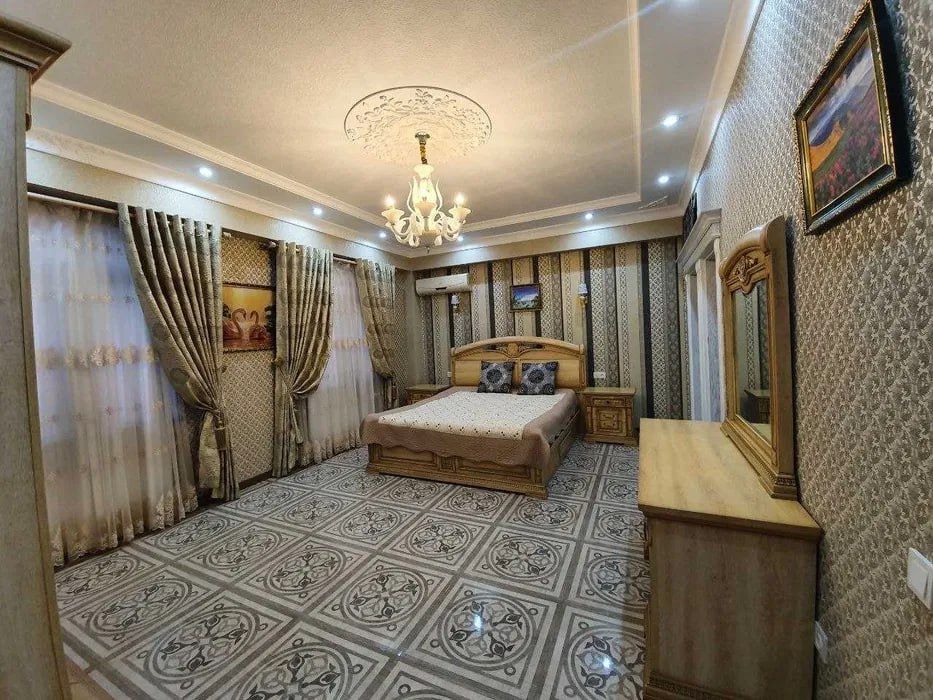 Яккасарайский Шотаруставели4/1/8