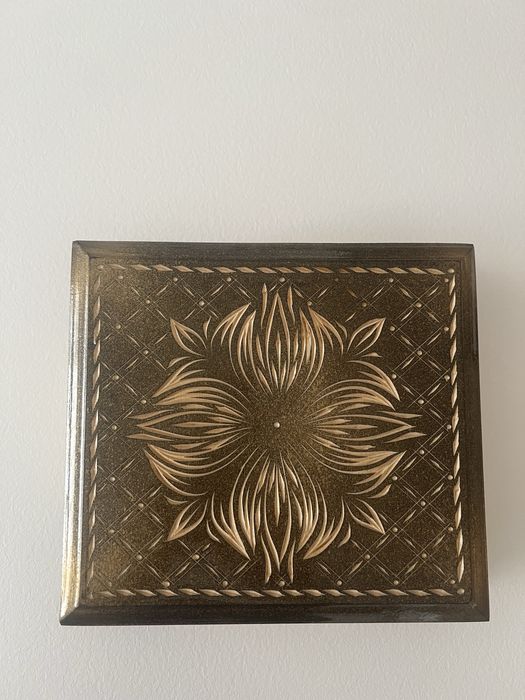 Продам шкатулку дерево, ручная работа