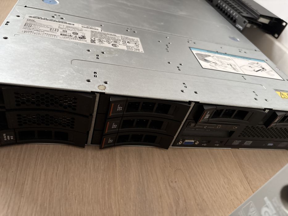 Server IBM system x3630 M4