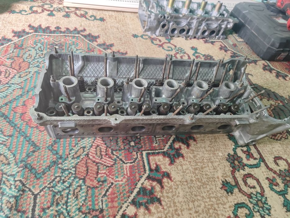 Продам ГБЦ на bmw m52b20