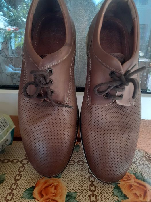 Pantofi barbati maro