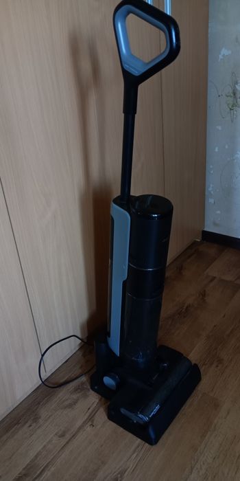 Пылесос Dreame для влажной уборки