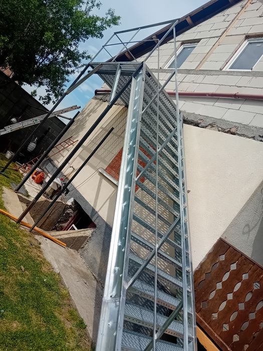 Scara metalica zincata 5m noi