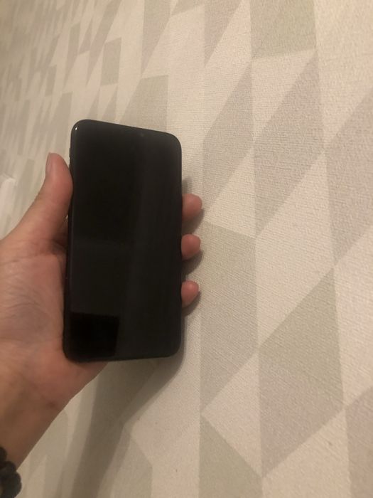 Iphone XS в рабочем состоянии