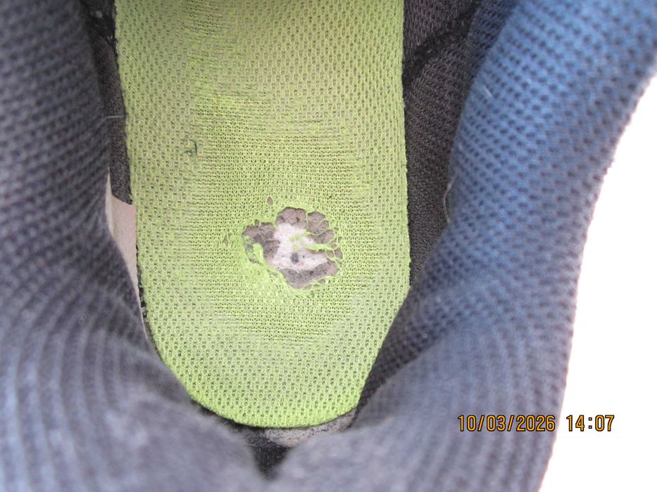 Маратонки NIKE PRECISION VI, 42 номер.