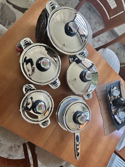 комплект съдове за готвене от 16 части