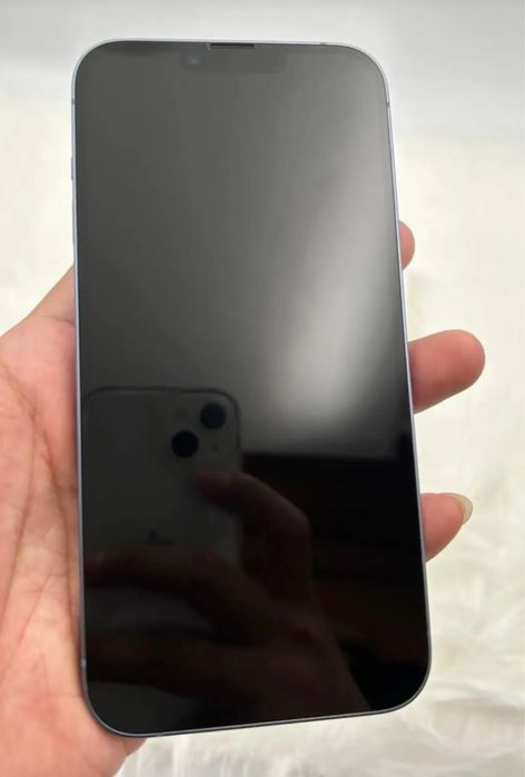 Продам айфон 14 плюс 128гб