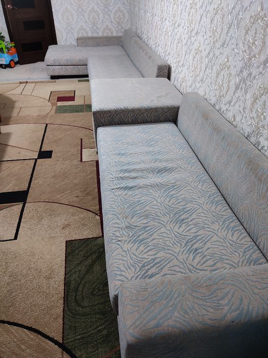 Мягкий мебель диван