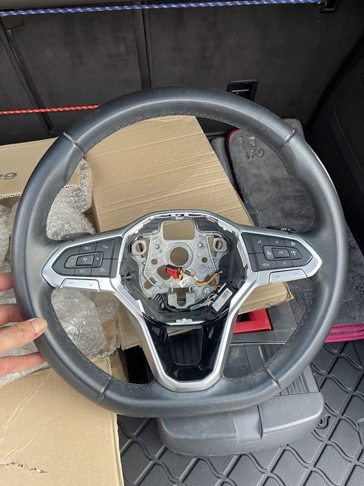 Volan Volksvagen full cu incalzire .