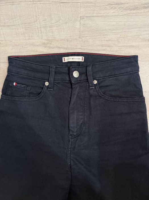 Blugi Tommy Hilfiger XS-S