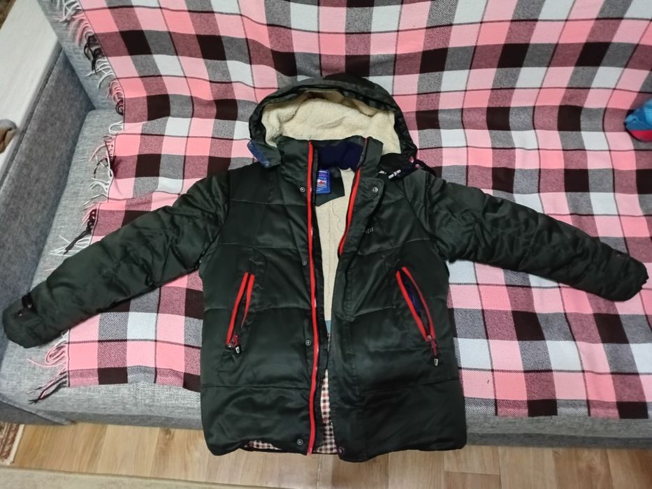 Зимняя куртка мальчика