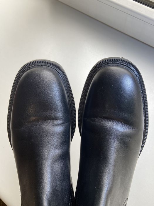 Демисезонные женские ботинки