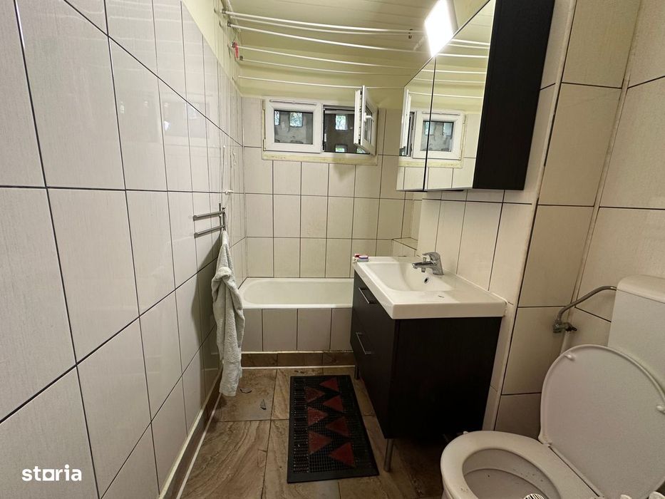 Apartament 3 camere  -  Aleea Ciceu