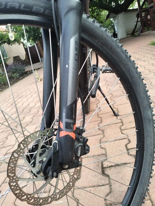 Bicicleta Cube ,roti 29"