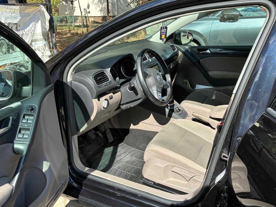 Vând volkswagen golf 2009