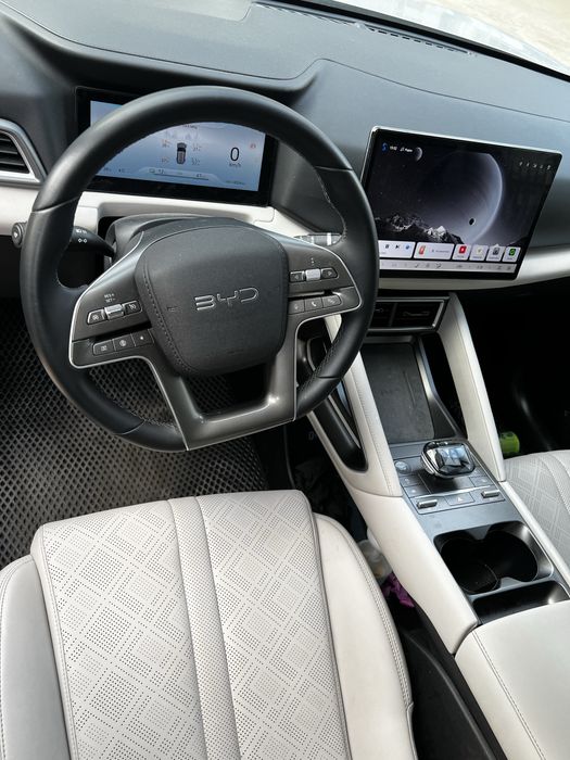 Byd sotiladi 2025 йили состояни зор 15000ming yurgan