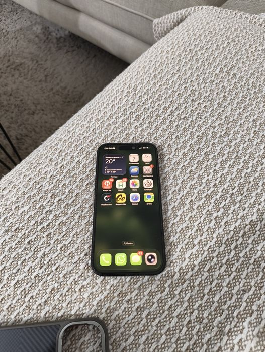 Продам Iphone 15 128gb