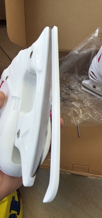 Patine fete cygnus  27-30