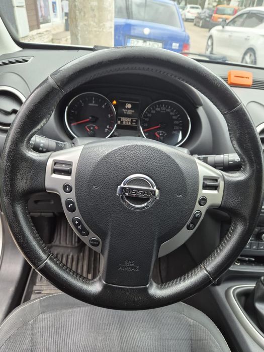 Nissan QASHQAI 2010