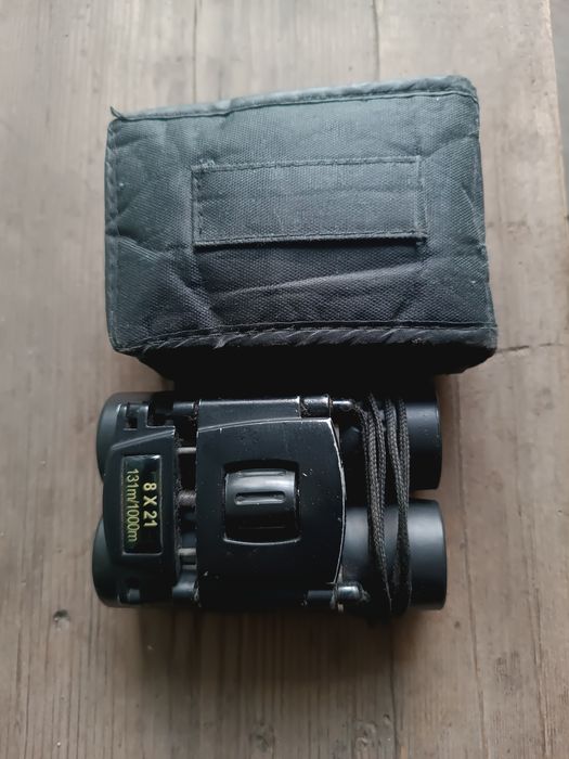 продам бинокль 8х21