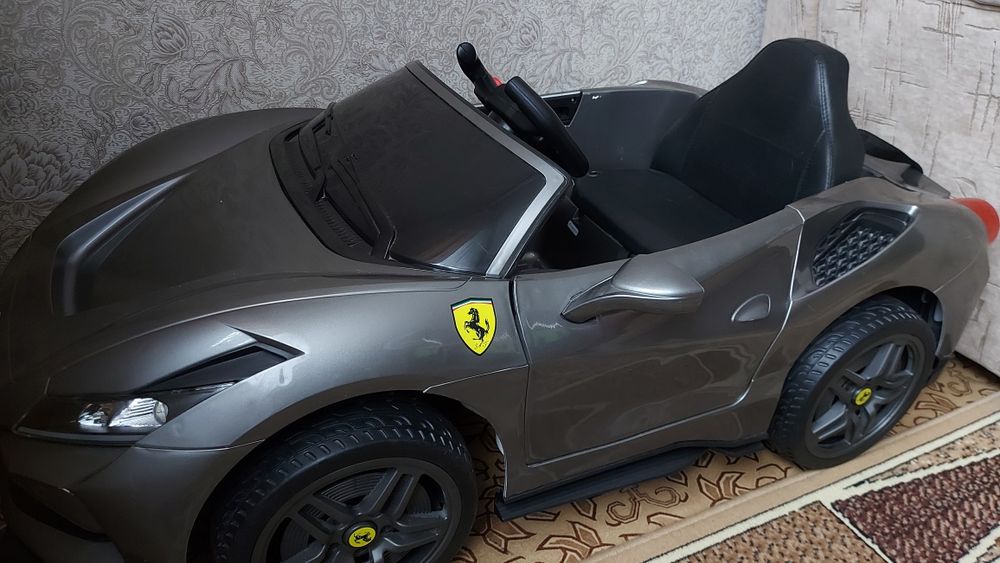 Электромобиль Ferrarri