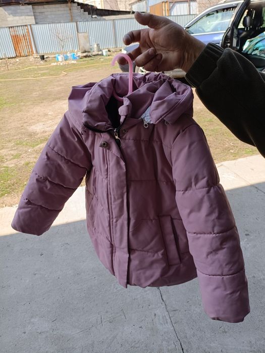 Продам куртку за 5000