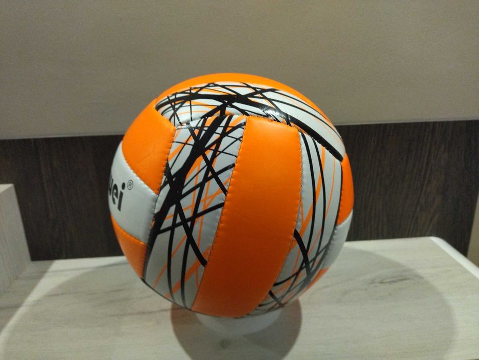 Волейболна топка !!!