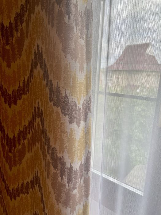 Продам шторы за 7000