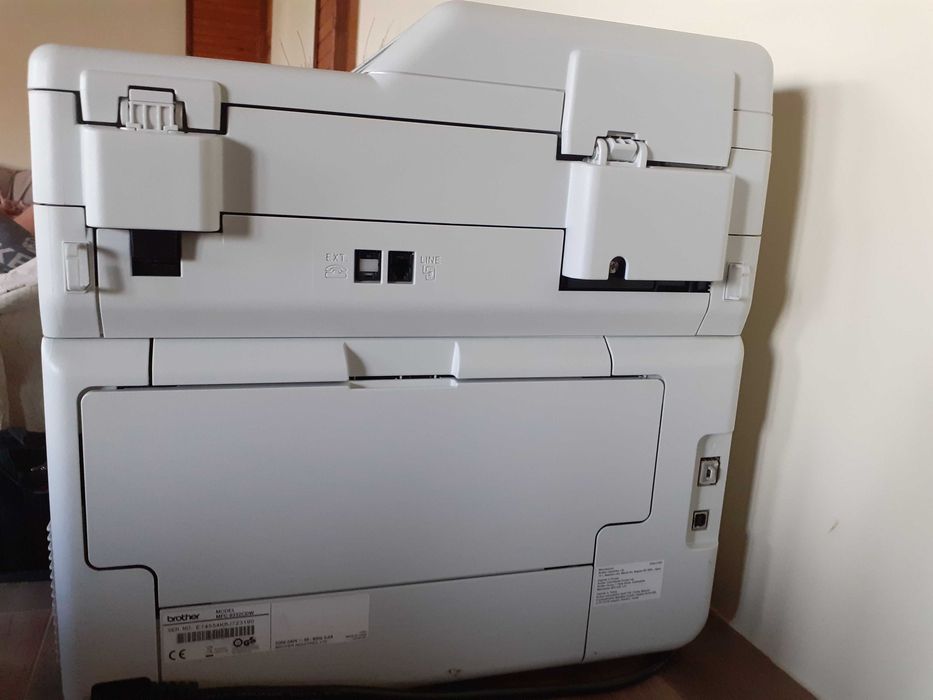 Професионален Мултифункционален цветен принтер 4в1 BROTHER MFC-9332CDW