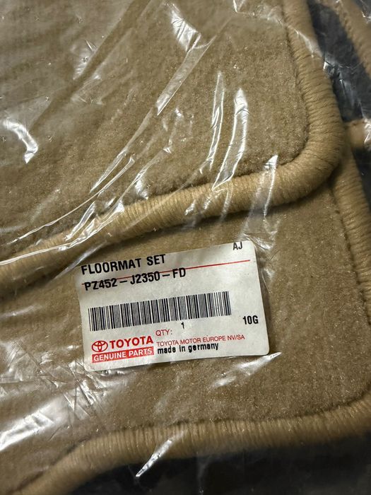 Оригинални стелки Toyota Land Cruiser J150