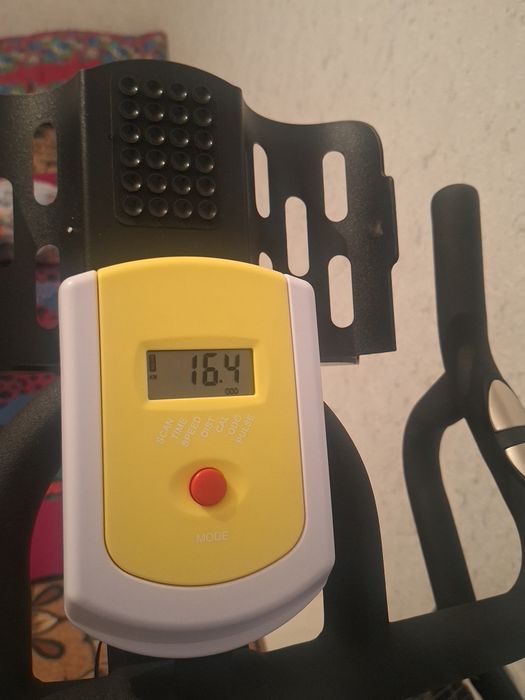 Велотренажер новый