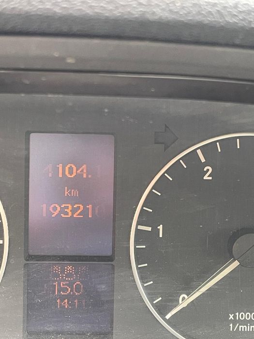 Vând mașină 
Motor 1.9  diesel 
Putere 60 kw ( 81 cai ) 
An 2006 
Consum 4,5l /5,5 l
Mașină înmatricula cu asigurare și itp expirate
Oferim fiscal.