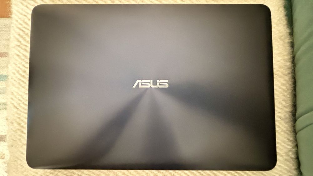 Laptop Asus, Intel Core i7 6500U,3,1 GHz,Nvidia Geforce 940 Mx